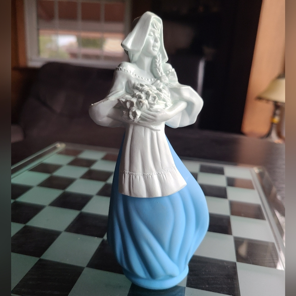 Blue and White Figurine AVON Perfume Empty Bottle Collectible